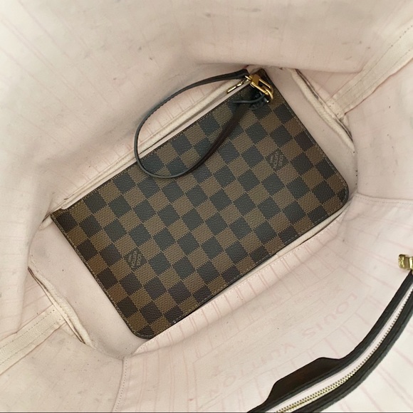 💎✨Neverfull Pouch✨💎 - Picture 5 of 7